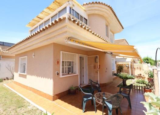 Chalet - Venta - Torrevieja - Costa Blanca
