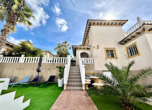 Chalet - Venta - Villamartin - Costa Blanca