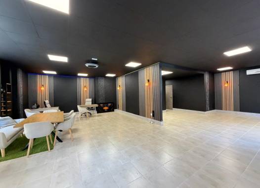 Commercial - Revente - Torrevieja - Playa de los Locos