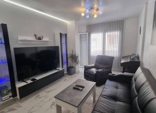 Lägenhet - Resale - Torrevieja - Acequion