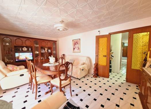 Lägenhet - Resale - Torrevieja - Acequion