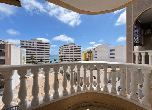 Lägenhet - Resale - Torrevieja - Acequion