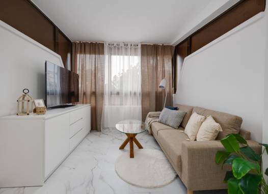 Lägenhet - Resale - Torrevieja - Cabo Cervera