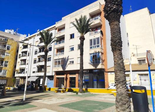 Lägenhet - Resale - Torrevieja - Centro