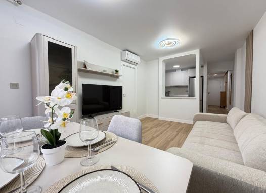 Lägenhet - Resale - Torrevieja - Centro