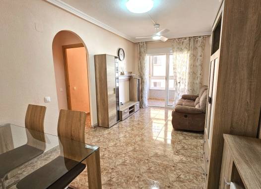 Lägenhet - Resale - Torrevieja - Costa Blanca