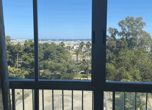 Lägenhet - Resale - Torrevieja - Costa Blanca