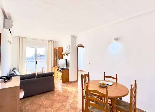 Lägenhet - Resale - Torrevieja - MLSC5633410