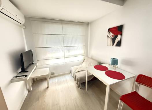 Lägenhet - Resale - Torrevieja - Playa del Cura