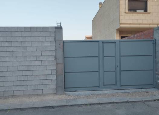 Land - Salg - Benferri - Benferri