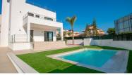 Nowy budynek - Villa - La Marina - La Marina / El Pinet