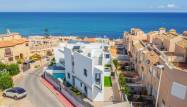 Nowy budynek - Villa - Torrevieja - La Mata