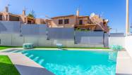 Nowy budynek - Villa - Torrevieja - La Mata