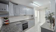 Odsprzedaż - Apartament - Los Montesinos *