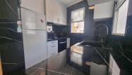 Odsprzedaż - Apartament - Torrevieja - Estacion De Autobuses