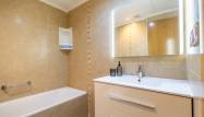 Odsprzedaż - Apartament - Torrevieja - Las Calas