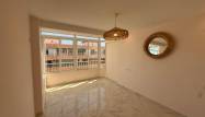 Odsprzedaż - Apartament - Torrevieja - 