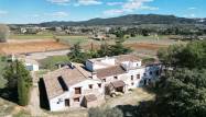 Odsprzedaż - Komercyjne - Banyeres De Mariola - Inland