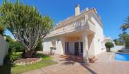 Odsprzedaż - Villa - Cabo Roig - Costa Blanca