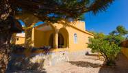 Odsprzedaż - Villa - La Siesta - Costa Blanca