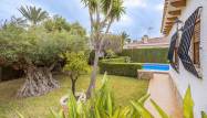 Odsprzedaż - Villa - Orihuela Costa - Cabo roig - La Zenia