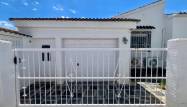 Odsprzedaż - Villa - Orihuela Costa - La Florida