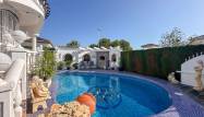 Odsprzedaż - Villa - Orihuela Costa - Los Dolses