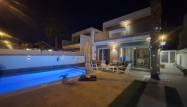 Odsprzedaż - Villa - Pilar de la Horadada - Costa Blanca