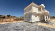 Odsprzedaż - Villa - Pinoso - Costa Blanca