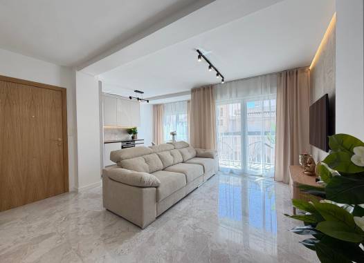 Penthouse - Herverkoop  - Torrevieja - Estacion De Autobuses