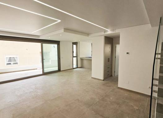Penthouse - Venta - Torrevieja - Paseo Maritimo