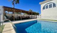 Перепродажа - Вилла - Urb. La Marina - Inland