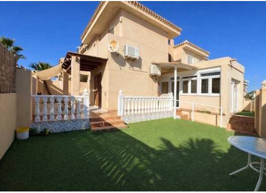Quad House - Herverkoop  - Orihuela Costa - Costa Blanca