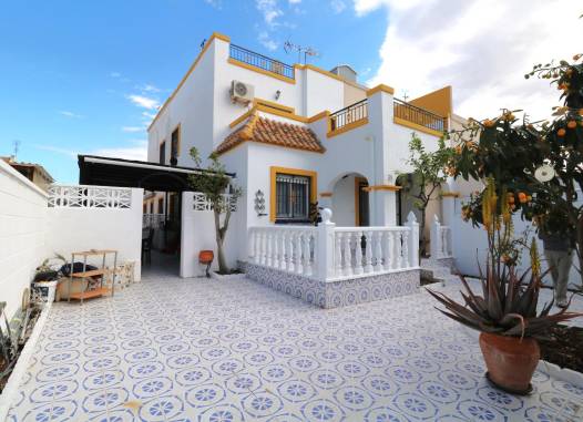 Quad House - Herverkoop  - Torrevieja - Carrefour