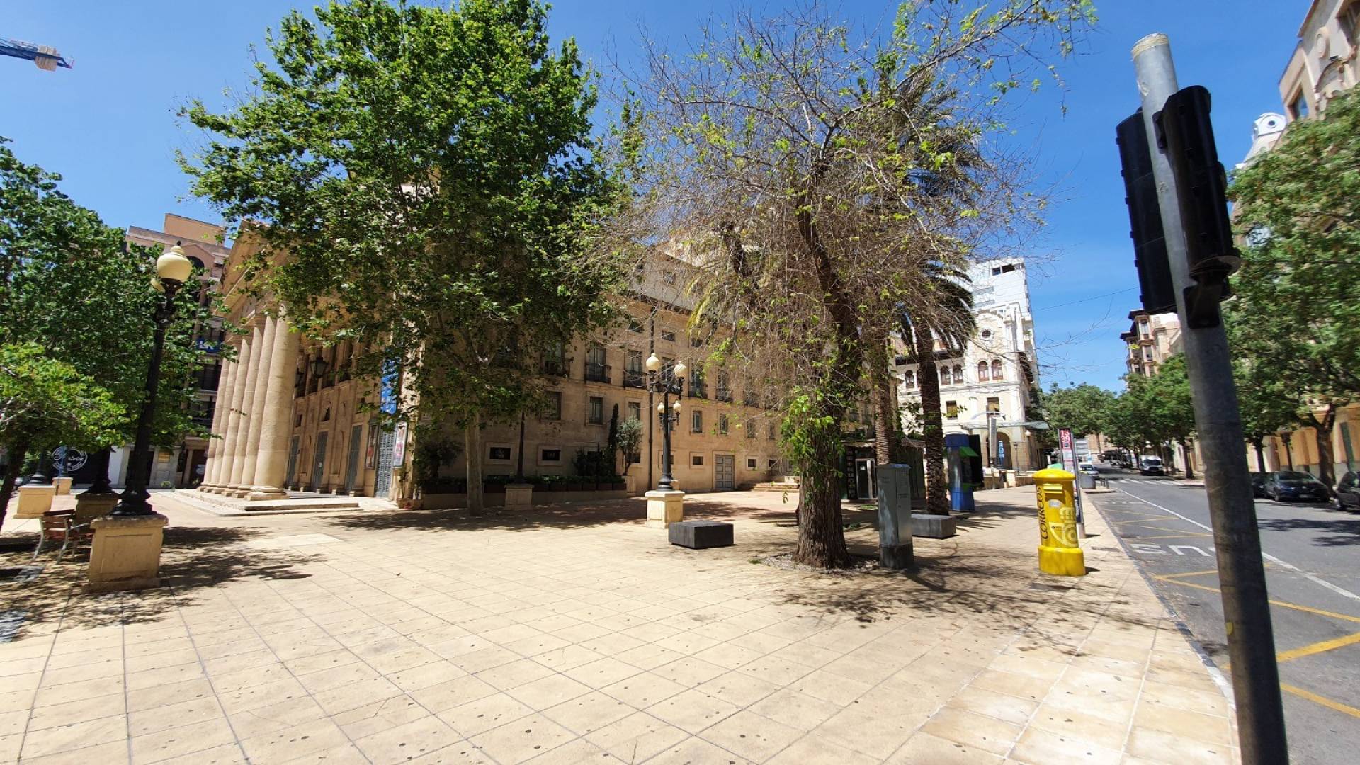 Resale - Apartment - Alicante - Alicante centro