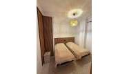 Resale - Apartment - Torrevieja - Acequion