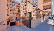 Resale - Apartment - Torrevieja - Centro