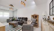 Resale - Town House - Torrevieja - Aguas Nuevas