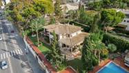 Resale - Villa - Alicante - Albufereta