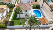 Resale - Villa - Cabo Roig