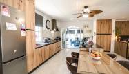 Resale - Villa - La Marina - Costa Blanca
