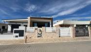 Resale - Villa - Torrevieja - La Mata