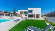 Resale - Villa - Torrevieja - La Veleta