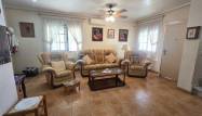 Resale - Villa - Torrevieja - Los Balcones - Los Altos del Edén