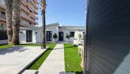 Resale - Villa - Torrevieja - Punta Prima
