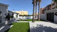 Resale - Villa - Torrevieja - Punta Prima