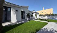 Resale - Villa - Torrevieja - Punta Prima