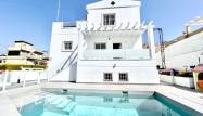 Resale - Villa - Villamartin - Costa Blanca