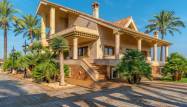 Salg - Villa - Molins - Inland