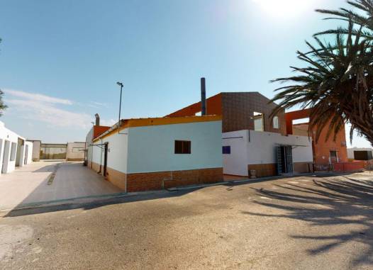 Town House - Herverkoop  - Albatera - Inland